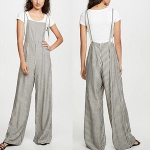 Jack By BB Dakota Tie On The Prize Jumpsuit size 0